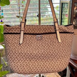 ERIC JAVITS WOVEN SILVER & NATURAL STRAW BAG DOUBLE LEATHER STRAPS MANY POCKETS